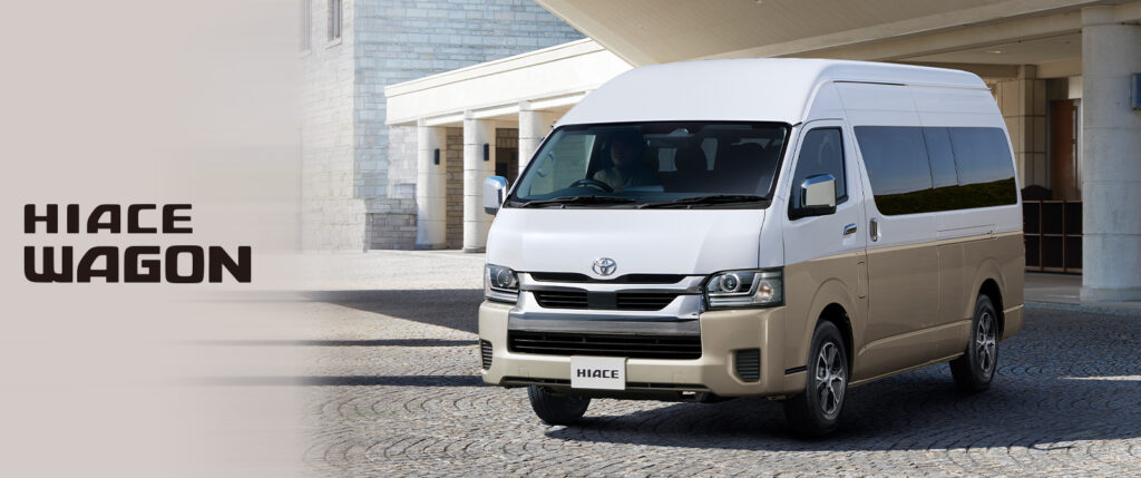 Jumbo Hire (Hi-Ace):
1-8 passengers with luggage.
9 people max.
